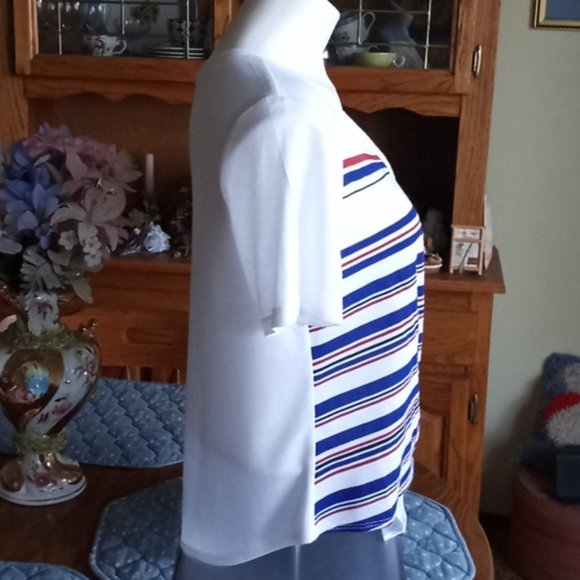 Looney Tunes Tee - Picture 4 of 7